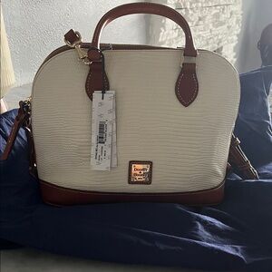 Dooney & Bourke Ivory and Chestnut Handbag